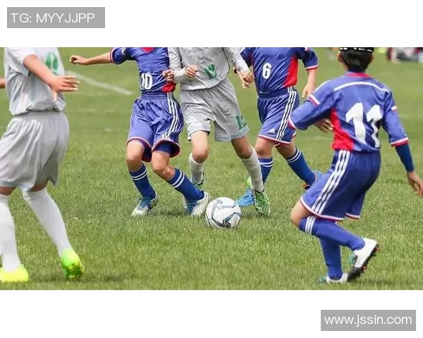 足球的魅力与梦想在我心中绽放的绘本之旅